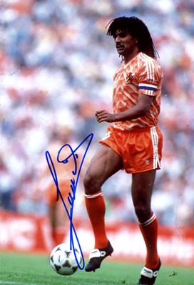 Lot 23 - HOLLAND FOOTBALL
