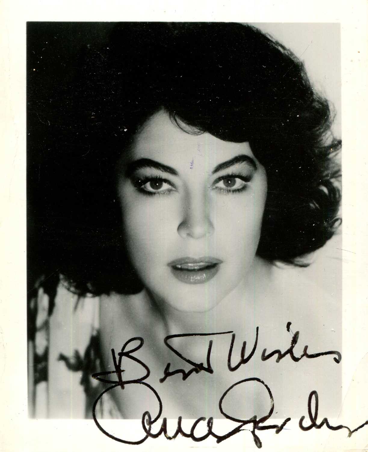 Lot 40 - GARDNER AVA: (1922-1990)