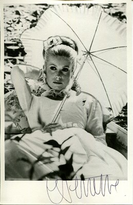 Lot 55 - DENEUVE CATHERINE: (1943- )