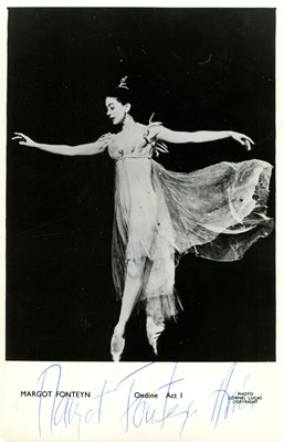 Lot 100 - FONTEYN MARGOT: (1919-1991)