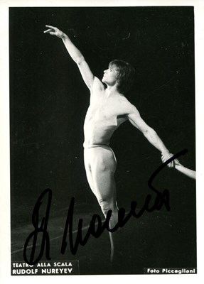 Lot 101 - NUREYEV RUDOLF: (1938-1993)
