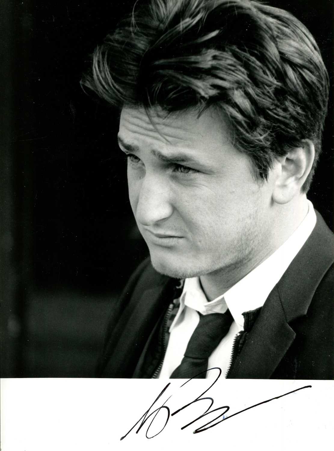 Lot 17 - PENN SEAN: (1960- )