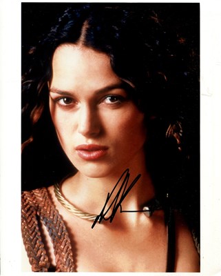 Lot 210 - KNIGHTLEY KEIRA: (1985- )