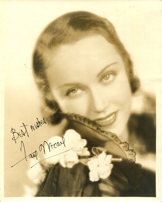 Lot 352 - WRAY FAY: (1907-2004)
