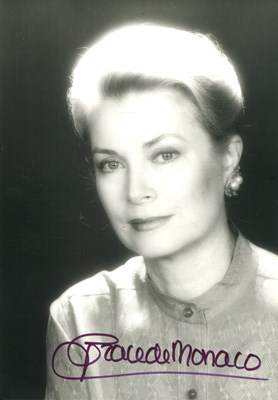 Lot 199 - GRACE & CAROLINE OF MONACO