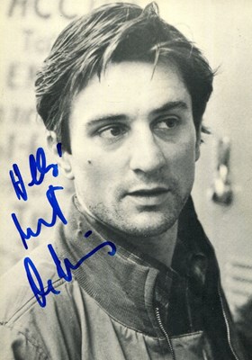 Lot 670 - DE NIRO ROBERT: (1943- )