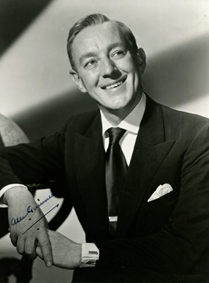 Lot 666 - GUINNESS ALEC: (1914-2000)