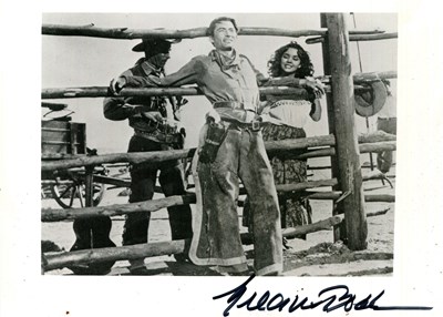 Lot 38 - ACADEMY AWARD WINNERS: (x13)