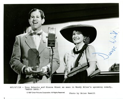 Lot 37 - ACADEMY AWARD WINNERS: (x13)