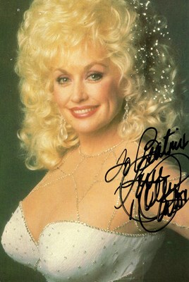 Lot 733 - PARTON DOLLY: (1946-2026)