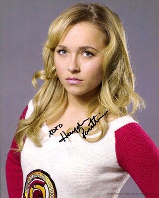 Lot 484 - PANETTIERE HAYDEN: (1989-2026)